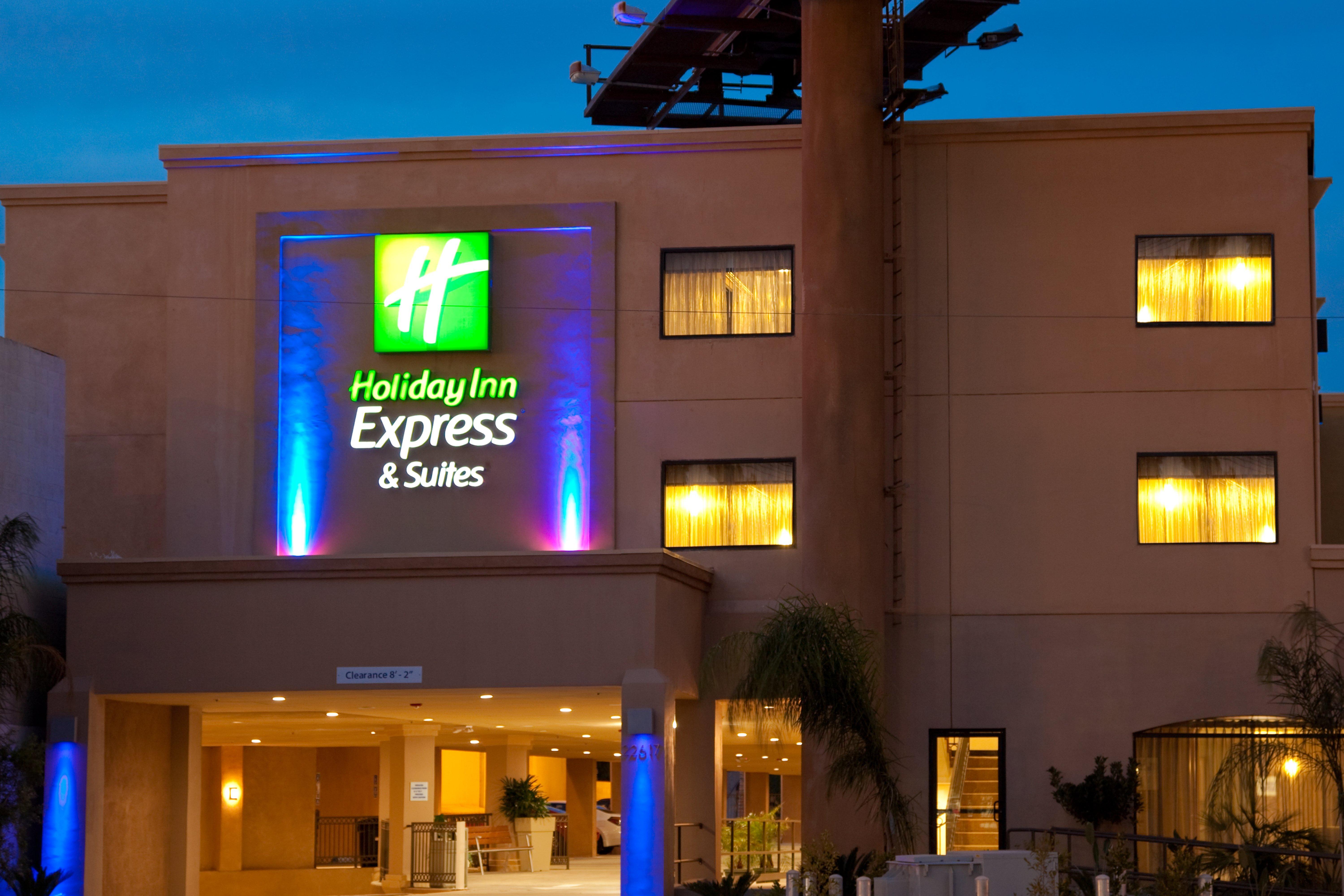 Holiday Inn Express Hotel & Suites Woodland Hills By Ihg Los Angeles Kültér fotó