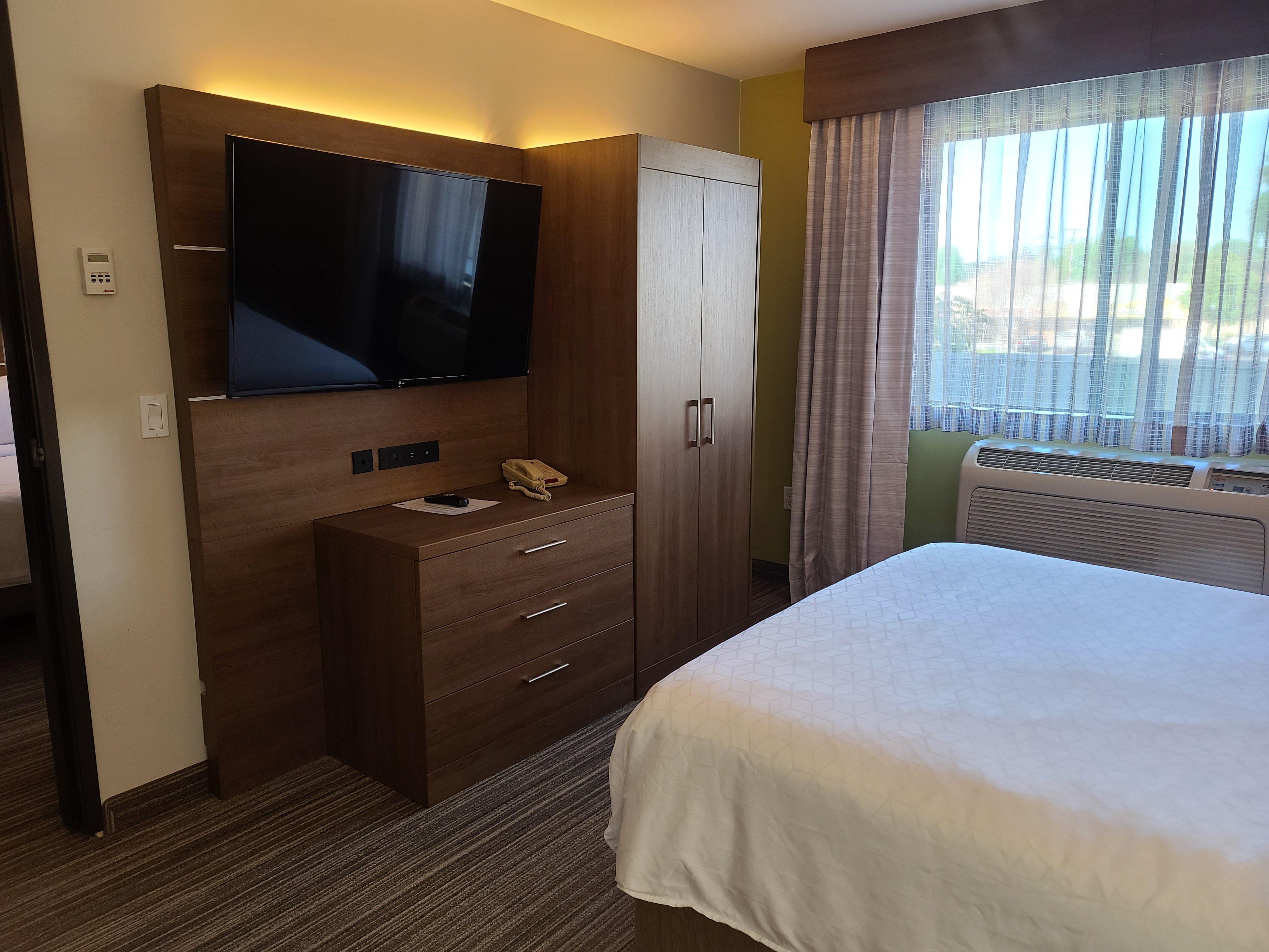 Holiday Inn Express Hotel & Suites Woodland Hills By Ihg Los Angeles Kültér fotó