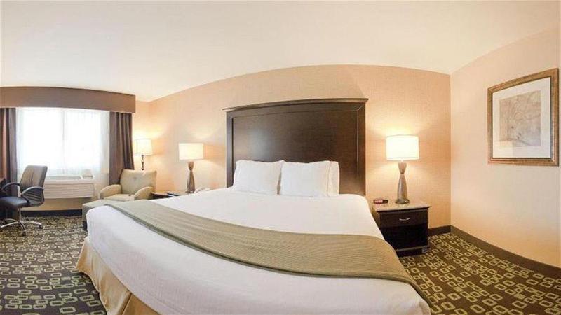 Holiday Inn Express Hotel & Suites Woodland Hills By Ihg Los Angeles Kültér fotó
